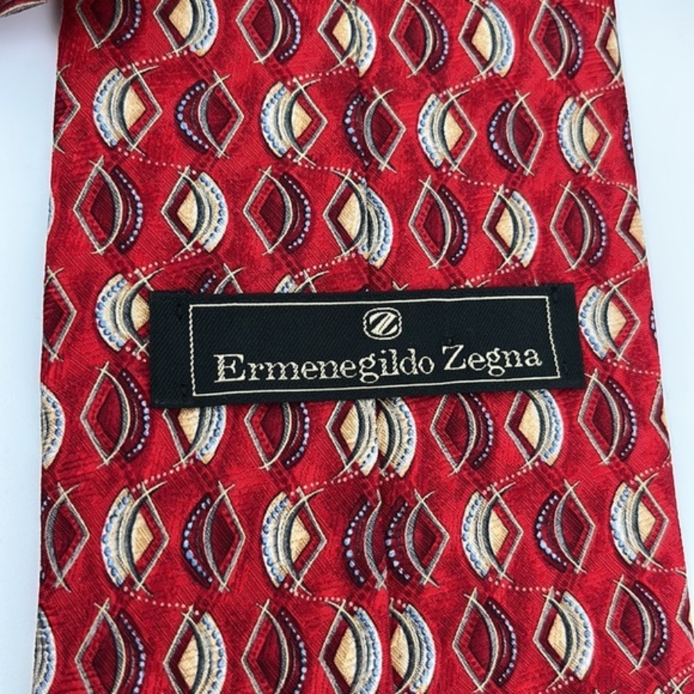 Ermenegildo Zegna Red Silk Tie Made in Italy - Picture 5 of 9